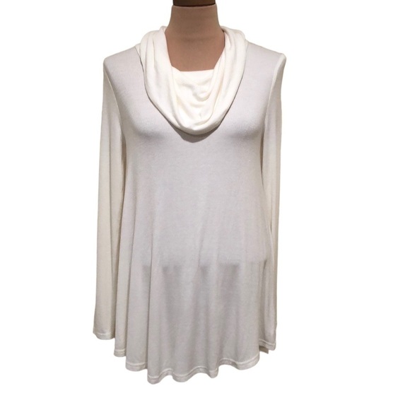 NWT Umgee Top Size Small Ivory Cowl Neck Pleated Back Tunic - Picture 1 of 9